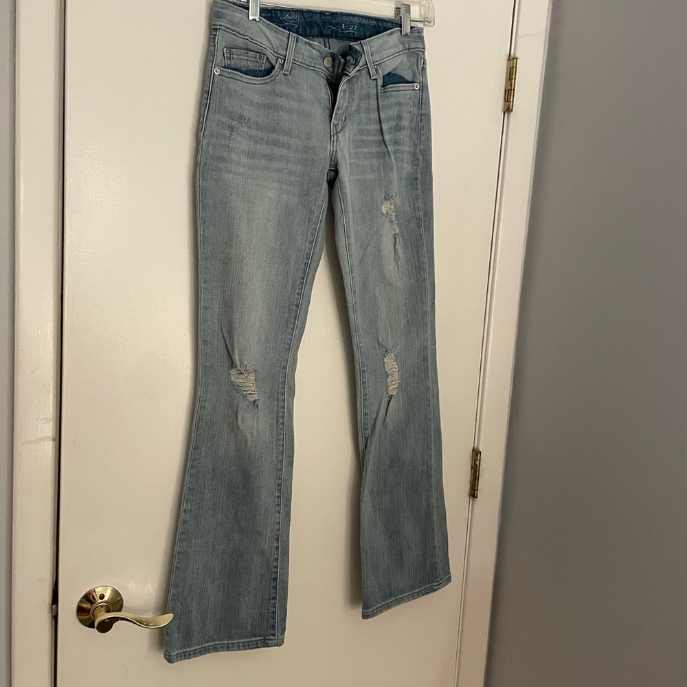 Vintage Levi’s skinny boot, size 4/27, perfect condition